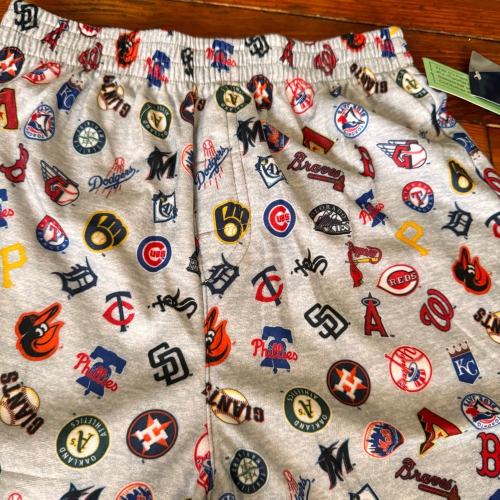Gen 2 Genuine Merchandise MLB Baseball Logo Pajama Shorts Size Med. 10/12 NWT - Picture 5 of 8